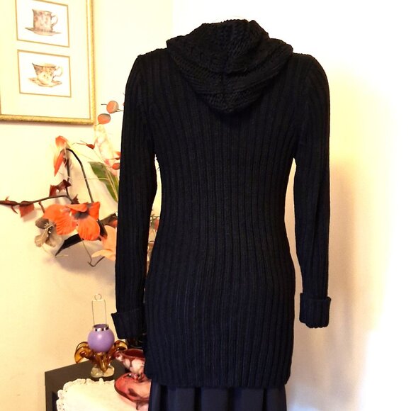 NWT Woman's Black Hooded Cardigan Coat Knit Lightweight Warm & Elegant Outerwear - Picture 10 of 10